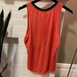 Lululemon running tank